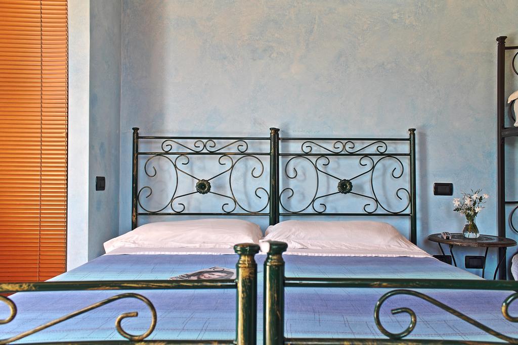 Agriturismo Il Gelsomino Ritrovato 밀라초 객실 사진