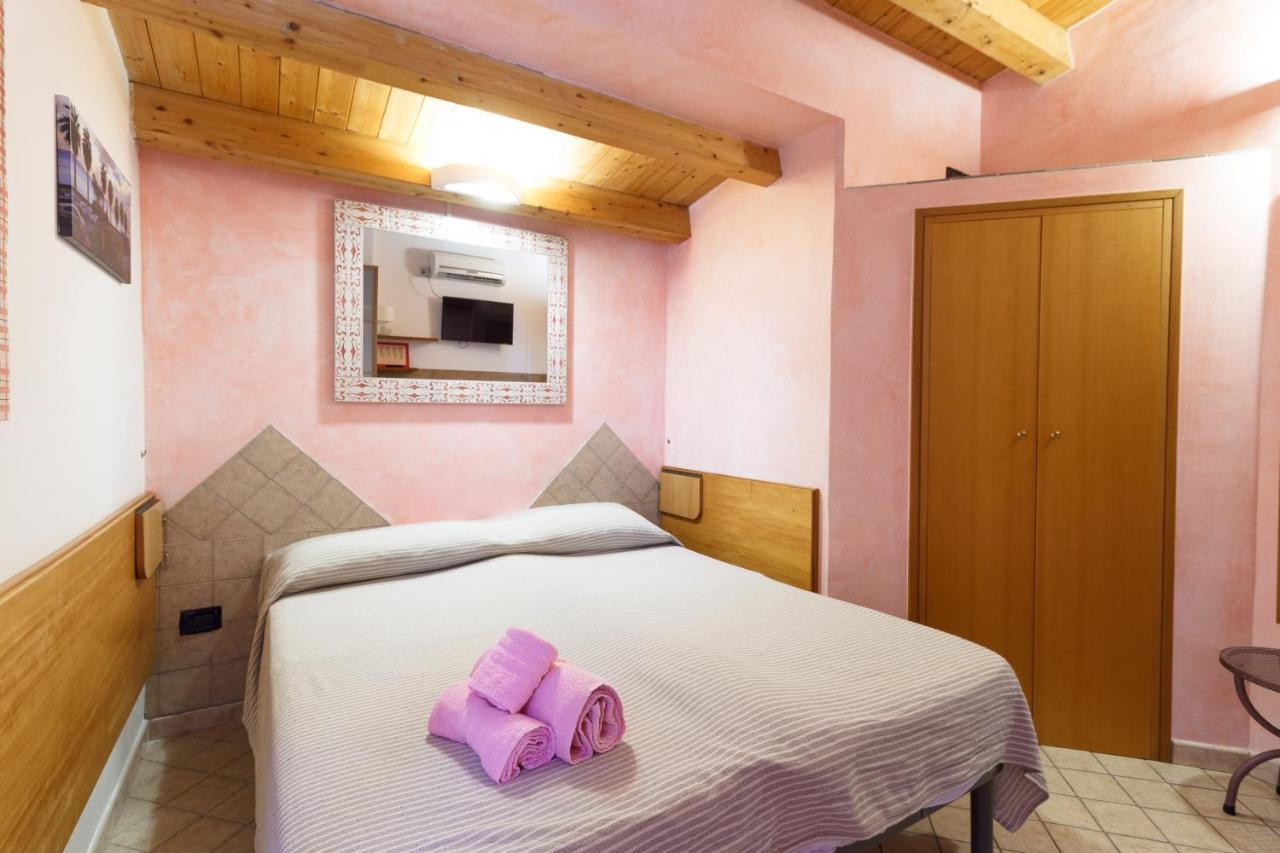 Agriturismo Il Gelsomino Ritrovato 밀라초 외부 사진