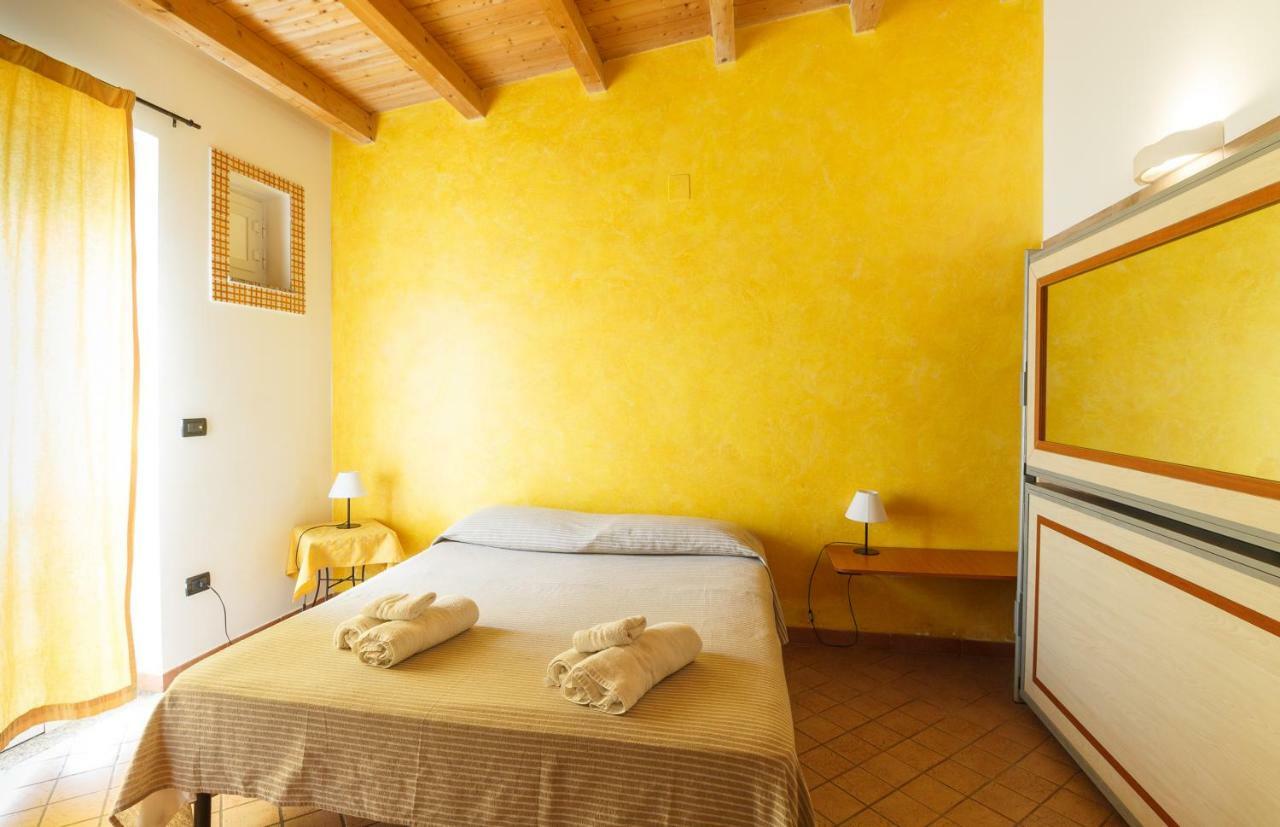 Agriturismo Il Gelsomino Ritrovato 밀라초 외부 사진